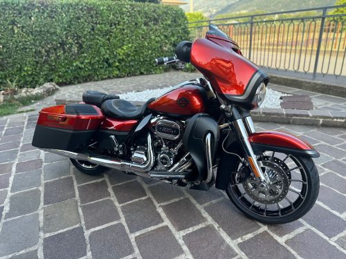 H-D Street Glide CVO